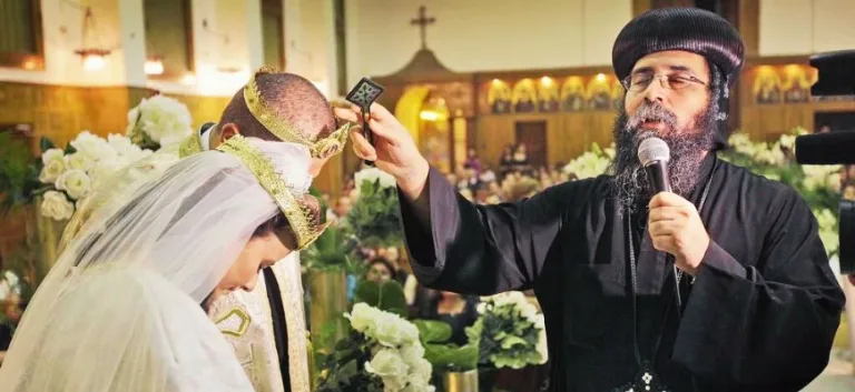 مسيحيون أتقياء… بقوة القانون؟