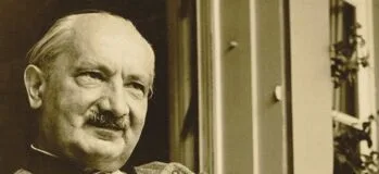 الفيلسوف والإمبراطورية : هيدغر ورعاية الوجود في عصر الديجيتال مدخل إلى قراءة سياسية