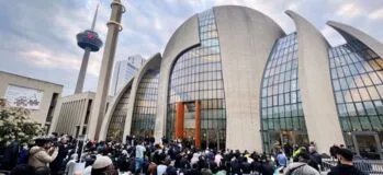 "الإسلام في أوروبا: التنوّع والهويّة والتأثير"