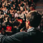 تطوير الخطاب الاجتماعي والسياسي