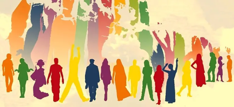 الأدب بين نقدين والنّقد بين أدبين في تجلّيات الهوية والعبقرية بين النقد الأدبي والنّقد الثقافي