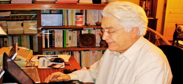 استراتيجية محمد أركون التأويلية (الأنسنة)