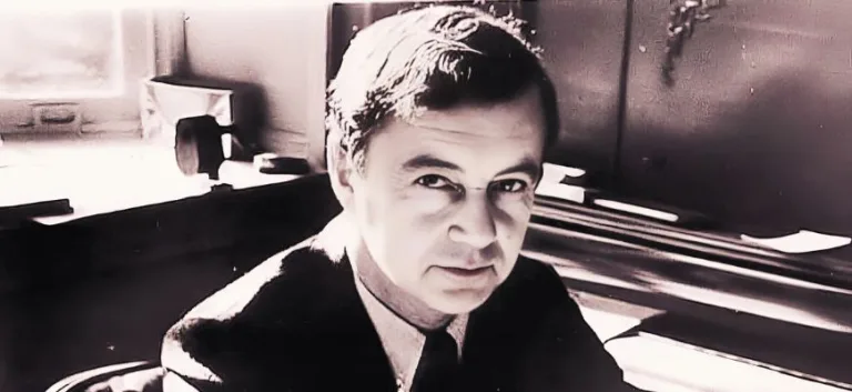 تقديم الذات الإنسانية عند إرفنج جوفمان (ما بين الفن المسرحي ونظام التفاعل الاجتماعي) دراسة تحليلية – سوسيولوجية