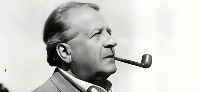 مفهوم التكمين (التوقع) عند ستيفان لوباسكو