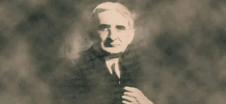 فينومينولوجيا الزمن في فلسفة لوي لافيل: مقاربة أنطولوجية لتجربة الزمانية