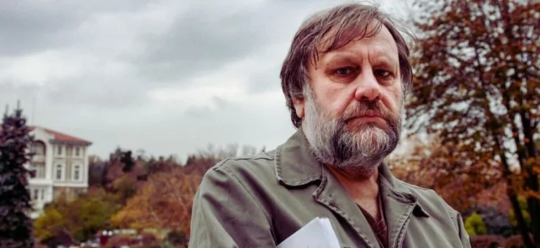 سلافوي جيجك ونقده للذكاء الاصطناعي