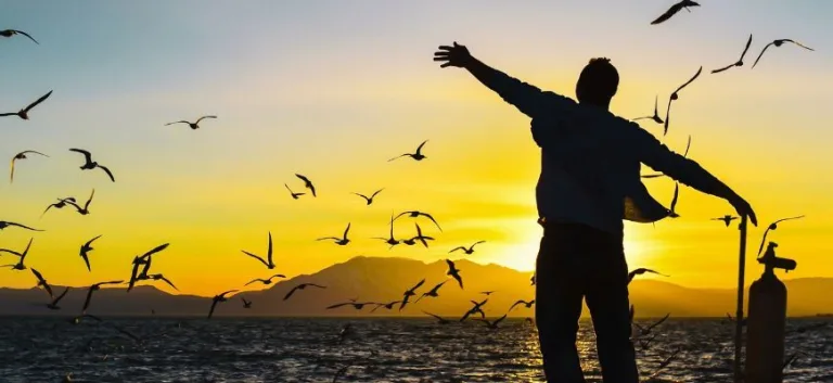 الـحــريــة بـــوصــفـــها مشروعـا مستـمـرًّا