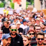 الديمقراطية الجذرية:  اعتراضات فردريك شليغل على التصور الكانطي للديمقراطية